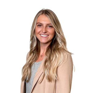 Meet your Posher, Abby